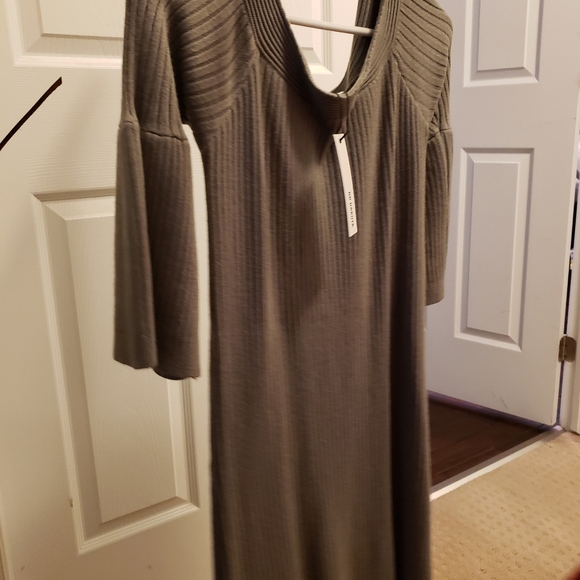 Sweater dress - Picture 3 of 4